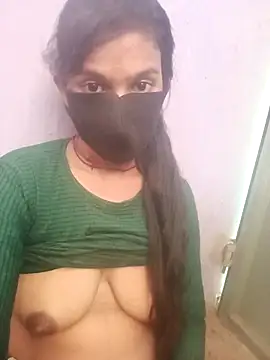 Snapshot of Kinjal_setty chatting on 05.17.26 Kinjal setty online show from 05.17.26