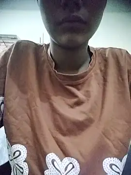 Queen-hot- online show from 04.06.26