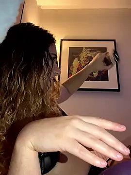 Snapshot of joanaguerreiru chatting on 01.09.26 joanaguerreiru online show from 01.09.26