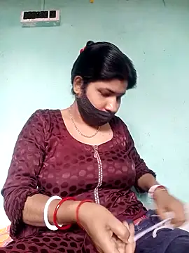 Snapshot of Monisha9876 chatting on 02.01.26 Monisha9876 online show from 02.01.26