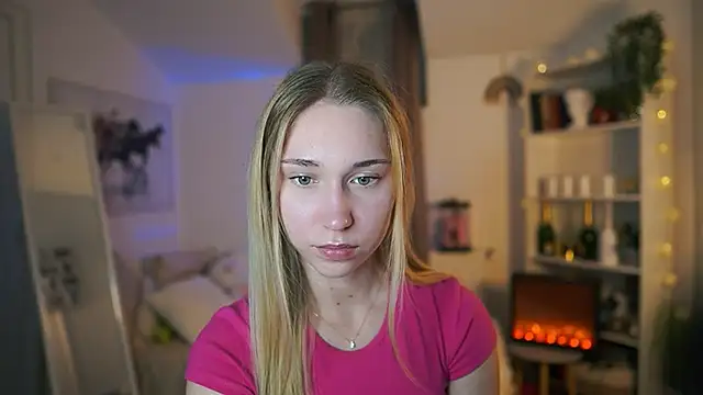 MilaBunny2000 online show from 03.27.26