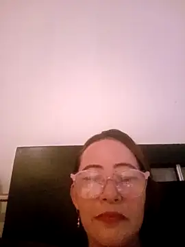 Salome 69 online show from 04.24.26