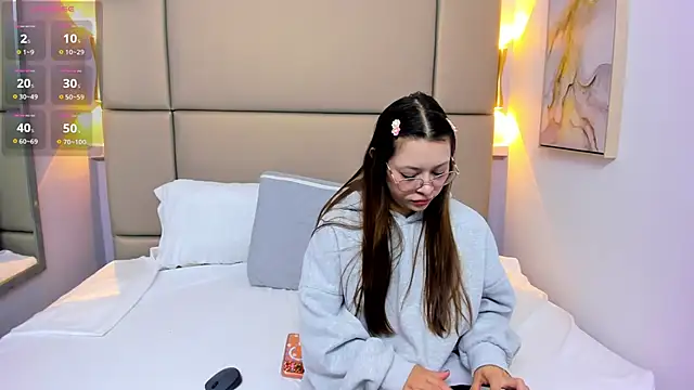 Snapshot of lanna_18_ chatting on 02.13.26 lanna 18 online show from 02.13.26