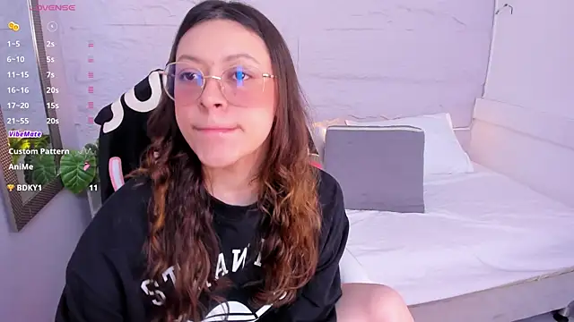 Snapshot of lanna_18_ chatting on 06.27.26 lanna 18 online show from 06.27.26