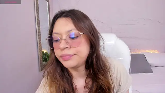 Snapshot of lanna_18_ chatting on 07.13.26 lanna 18 online show from 07.13.26
