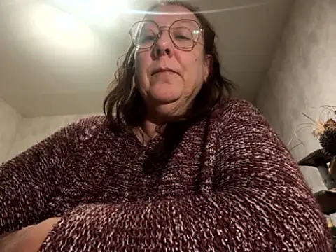 Snapshot of xmyriamx chatting on 01.06.26 xmyriamx online show from 01.06.26