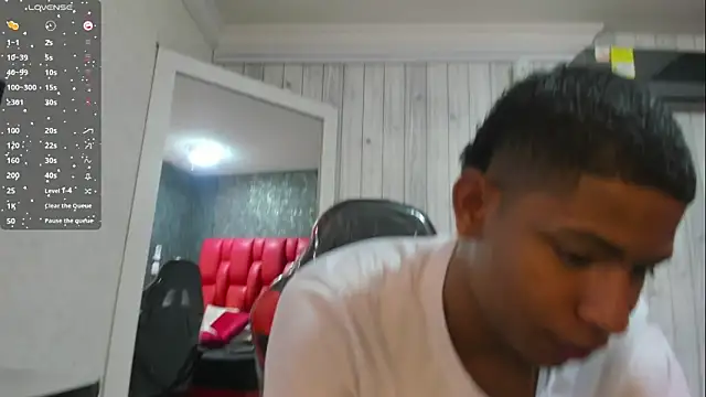 Snapshot of _erick_j chatting on 03.08.26 erick j online show from 03.08.26