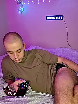 Snapshot of TvoY_bOy1 chatting on 01.17.26 TvoY bOy1 online show from 01.17.26