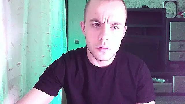 Snapshot of TvoY_bOy1 chatting on 02.13.26 TvoY bOy1 online show from 02.13.26