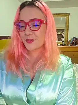 Snapshot of Nova-Satela chatting on 02.01.26 Nova-Satela online show from 02.01.26