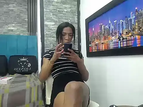 Esmeralda hot5 online show from 01.31.26