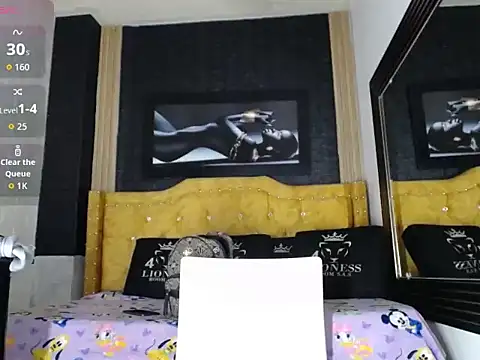 Esmeralda hot5 online show from 02.02.26