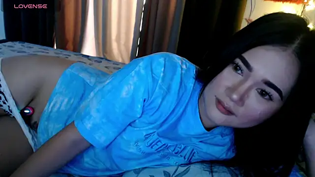 Snapshot of simplykhate chatting on 08.03.26 simplykhate online show from 08.03.26