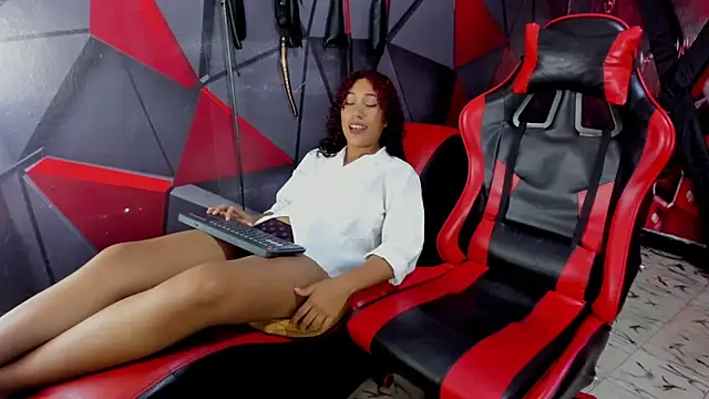 Snapshot of Ruby_and_Aaron chatting on 01.17.26 Ruby and Aaron online show from 01.17.26