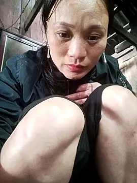 Snapshot of Piu_18 chatting on 01.16.26 Piu 18 online show from 01.16.26