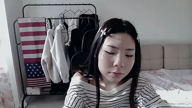 Snapshot of AprilOnilll chatting on 02.01.26 AprilOnilll online show from 02.01.26