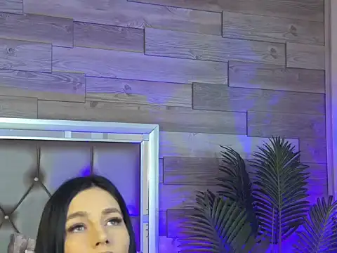 AmberCharm online show from 02.03.26