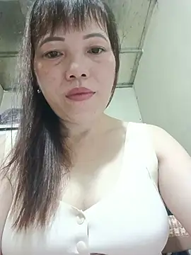 Snapshot of Sana-vn chatting on 06.23.26 Sana-vn online show from 06.23.26