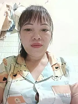 Snapshot of Sana-vn chatting on 06.30.26 Sana-vn online show from 06.30.26