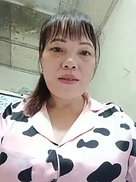 Snapshot of Sana-vn chatting on 07.19.26 Sana-vn online show from 07.19.26