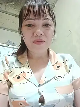 Snapshot of Sana-vn chatting on 07.28.26 Sana-vn online show from 07.28.26