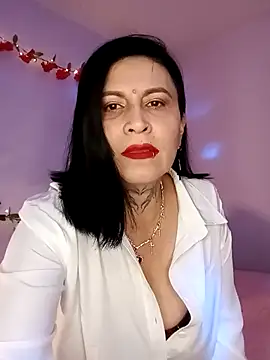 Snapshot of Casandramillf chatting on 02.16.26 Casandramillf online show from 02.16.26