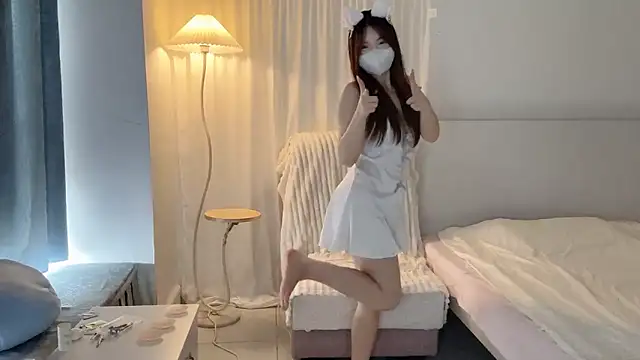 Snapshot of _xiaoxinxin_ chatting on 06.23.26 xiaoxinxin online show from 06.23.26