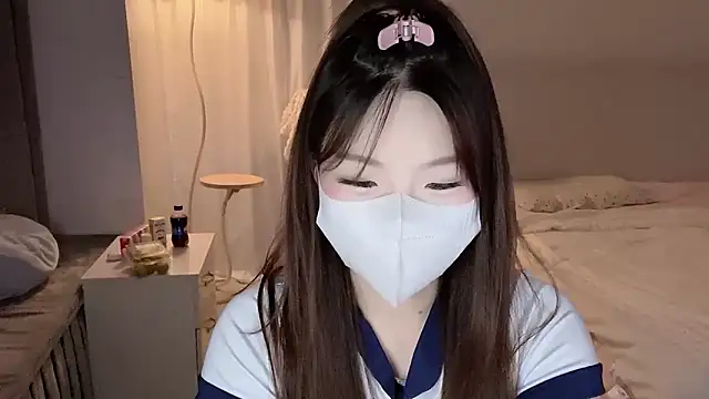 Snapshot of _xiaoxinxin_ chatting on 06.29.26 xiaoxinxin online show from 06.29.26