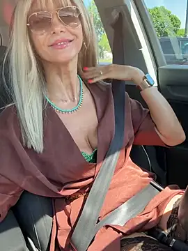 NaughtyNinky online show from 05.26.26