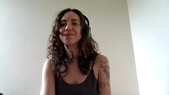 Snapshot of Dirty_Pink chatting on 03.06.26 Dirty Pink online show from 03.06.26