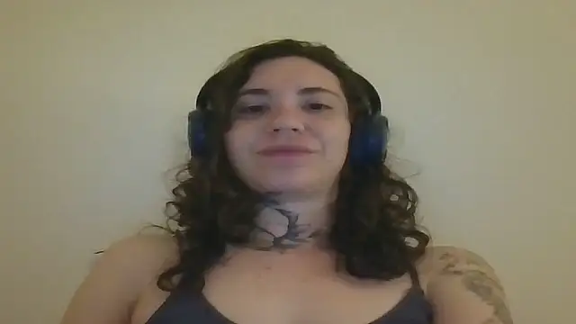 Snapshot of Dirty_Pink chatting on 03.10.26 Dirty Pink online show from 03.10.26