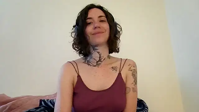 Snapshot of Dirty_Pink chatting on 03.16.26 Dirty Pink online show from 03.16.26