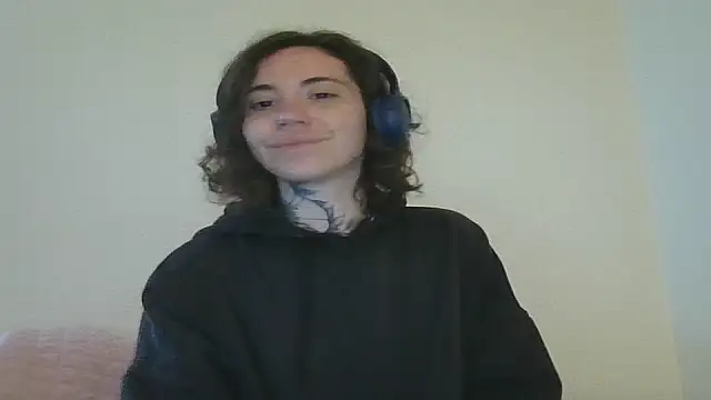 Snapshot of Dirty_Pink chatting on 03.19.26 Dirty Pink online show from 03.19.26