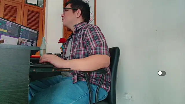 chubby16cm online show from 01.31.26