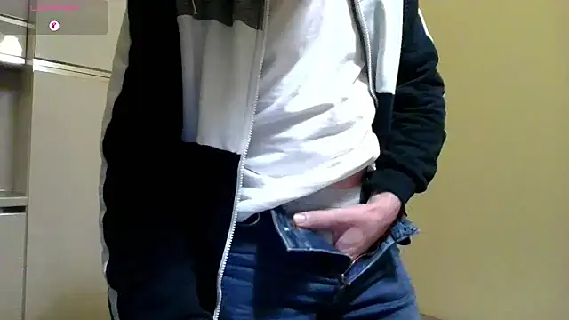 Snapshot of Ele7b5 chatting on 03.31.26 Ele7b5 online show from 03.31.26