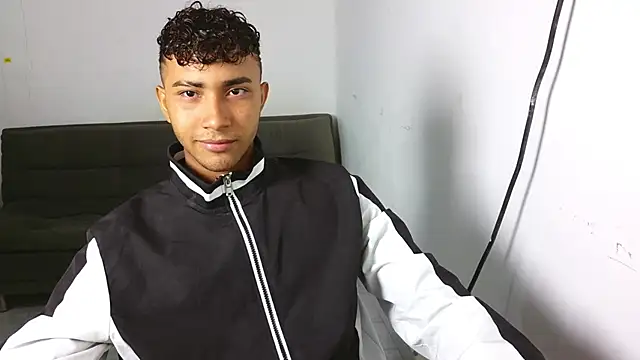 Snapshot of naugthy_boy88 chatting on 04.13.26 naugthy boy88 online show from 04.13.26