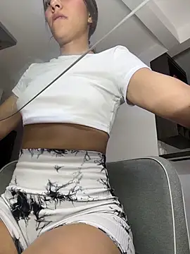 TaylorrHill online show from 05.03.26
