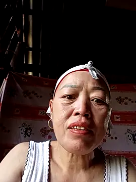 Snapshot of Agnes-baby chatting on 03.31.26 Agnes-baby online show from 03.31.26