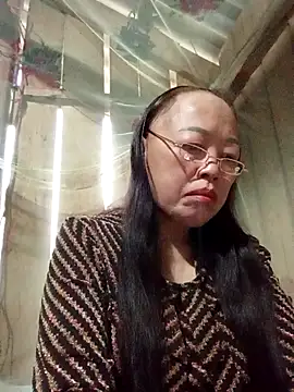 Snapshot of Agnes-baby chatting on 04.12.26 Agnes-baby online show from 04.12.26