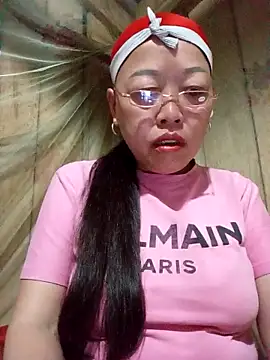 Snapshot of Agnes-baby chatting on 04.20.26 Agnes-baby online show from 04.20.26