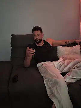 Snapshot of Angelo_33 chatting on 01.11.26 Angelo 33 online show from 01.11.26