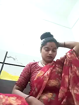 Snapshot of Manbi_bhabi chatting on 07.13.26 Manbi bhabi online show from 07.13.26