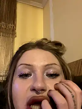 Snapshot of blissdoll chatting on 01.06.26 blissdoll online show from 01.06.26