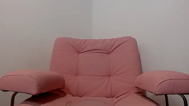 IVANNAFOXvh online show from 04.24.26