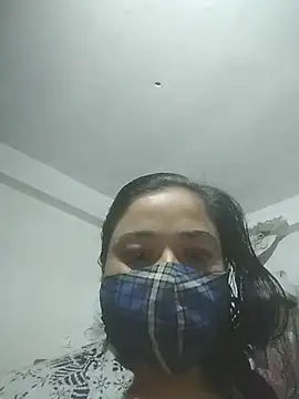 Snapshot of momo_loves chatting on 02.15.26 momo loves online show from 02.15.26