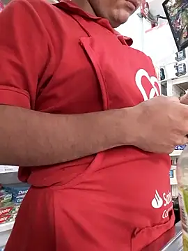 Snapshot of Leosexx chatting on 02.01.26 Leosexx online show from 02.01.26