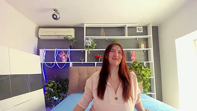 StephieRousee online show from 02.27.26