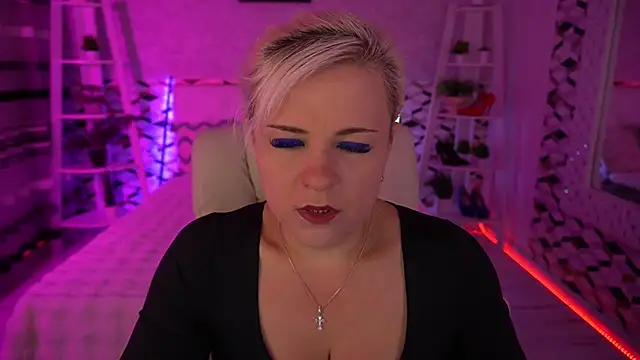 CrystalVibe online show from 05.02.26