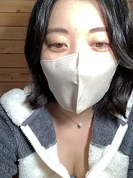 minami room online show from 01.15.26