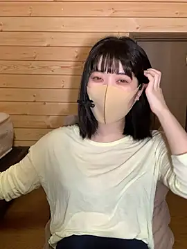 minami room online show from 04.17.26